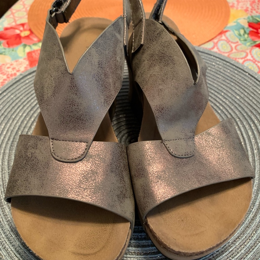 Women Pierre Dumas Hester 6 Pewter Wedge